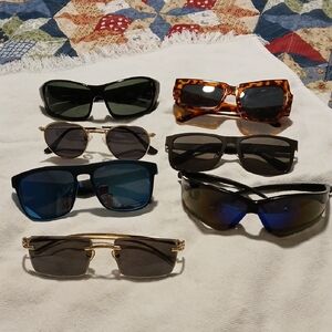 Stylish Black and Gold Sunglasses